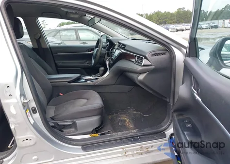 2019 Toyota Camry Le из США, поврежденный, VIN 4T1B11HK8KU757480